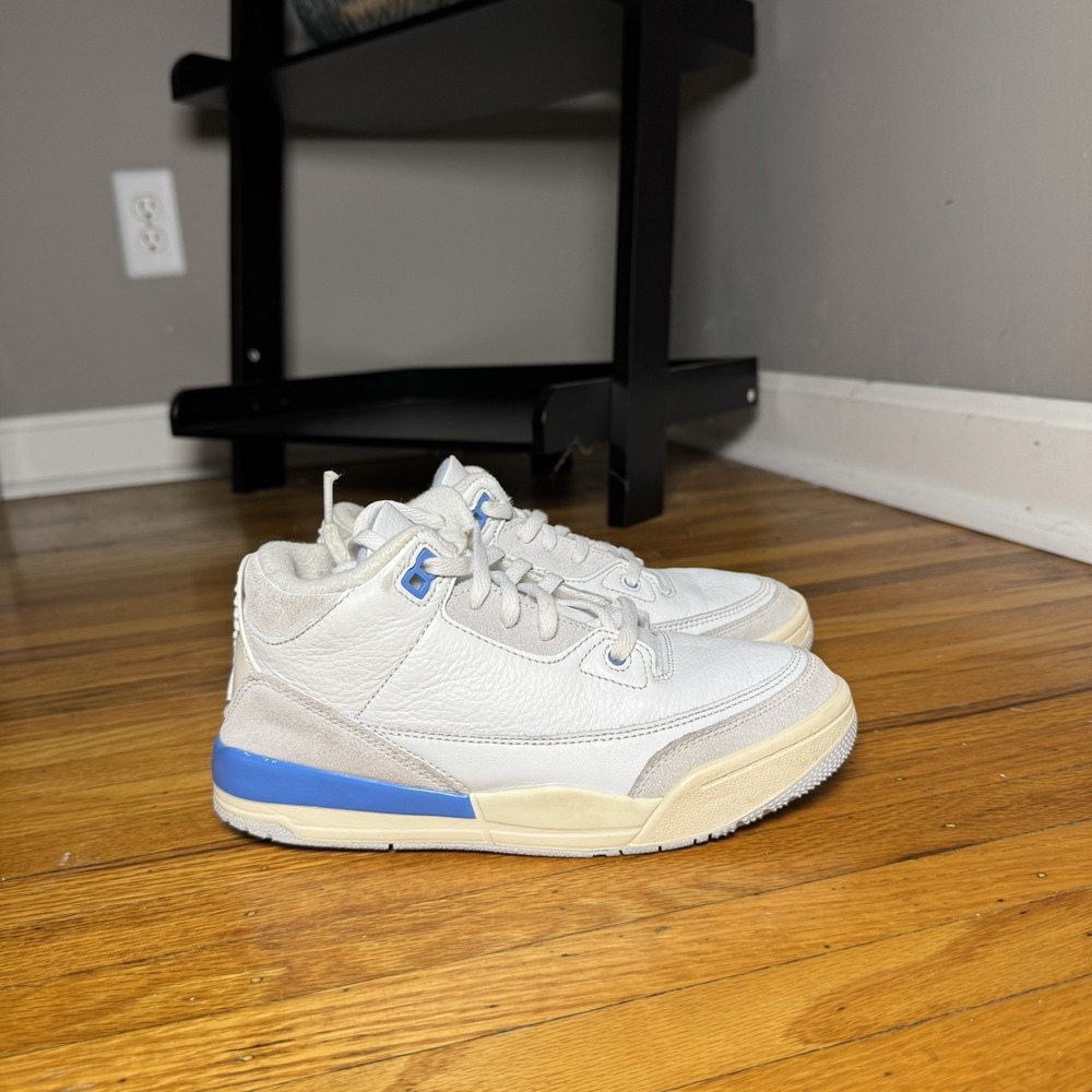 Nike Air Jordan 3 Retro Kids Shoes White University Blue DM0966-101 Size 2.5Y